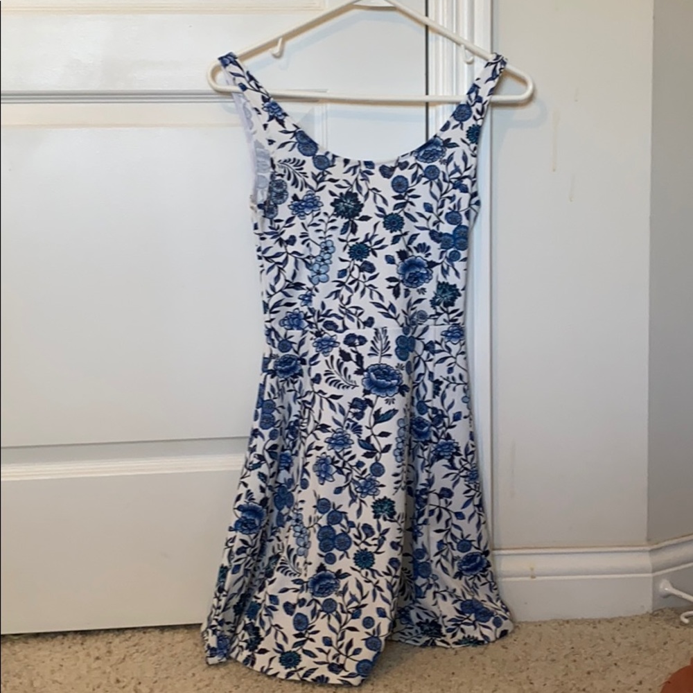 Floral dress worn once